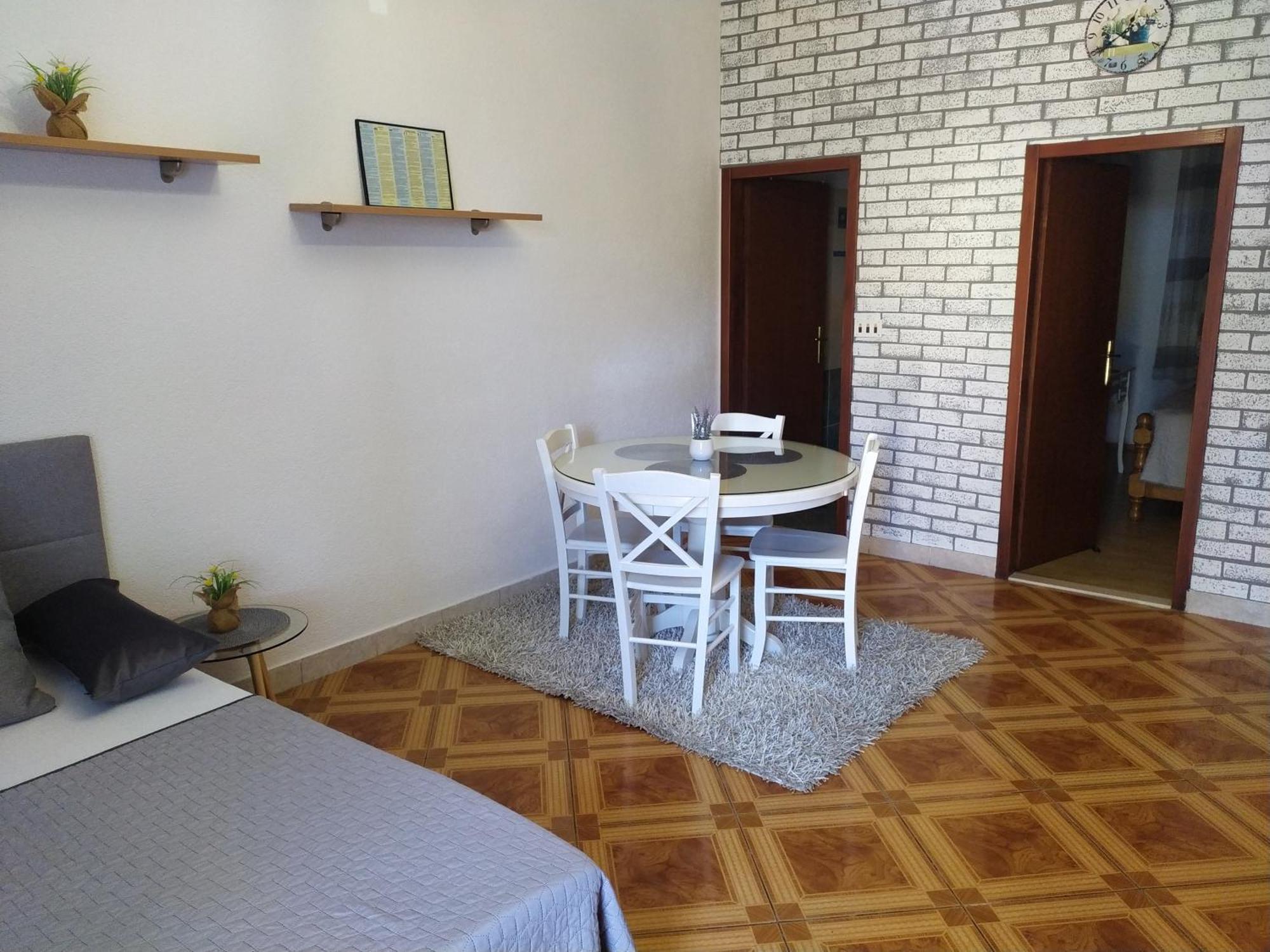 Apartman Mia มาคาร์สกา ภายนอก รูปภาพ
